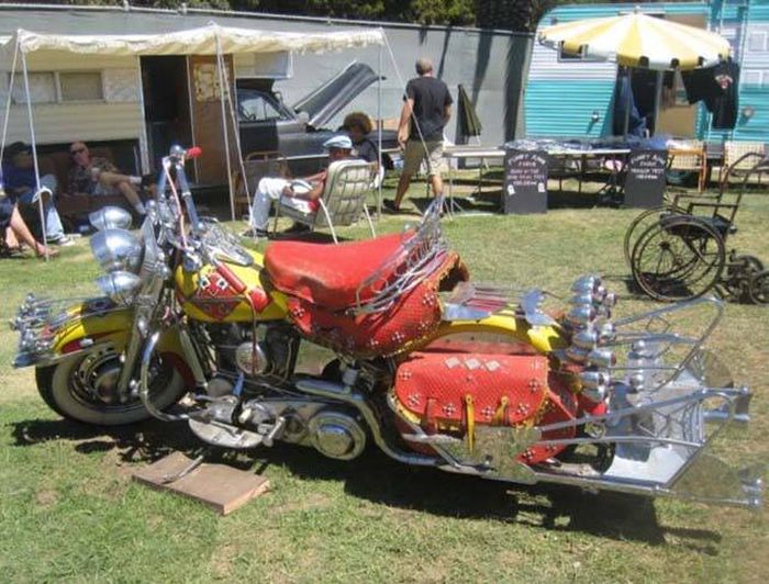 Самые необычные автомобили и мотоциклы