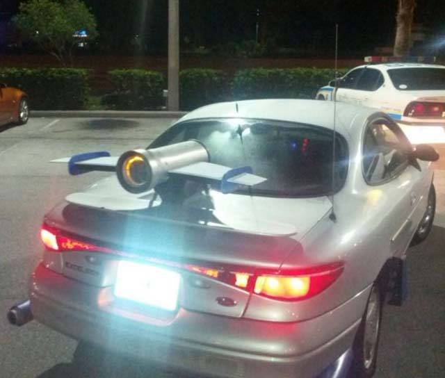 Самые необычные автомобили и мотоциклы