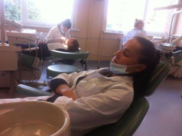 Уставшие медработники