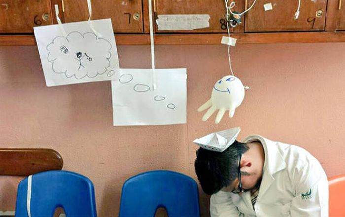 Уставшие медработники