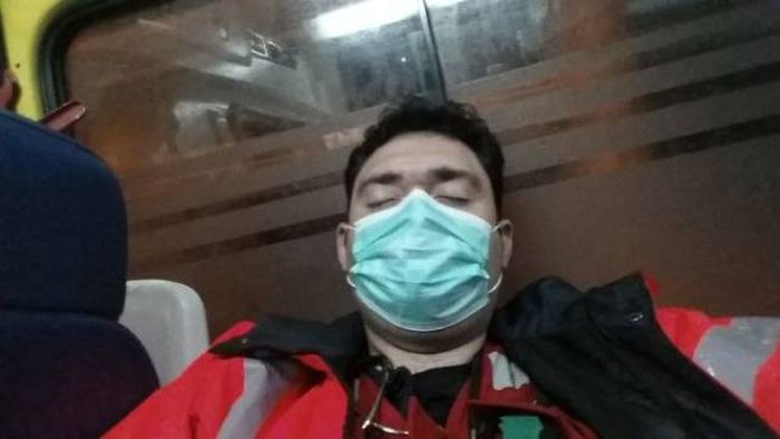 Уставшие медработники