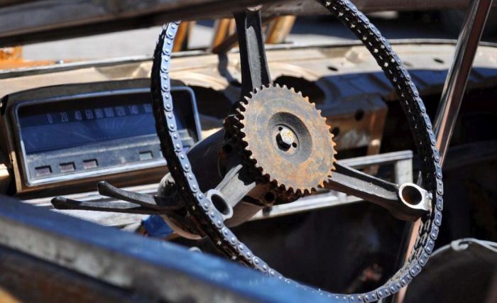 ВАЗ-2102 в стилистике авто из фильма «Безумный Макс»