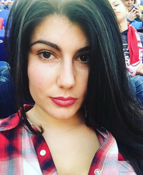 Девушки на футбольных матчах