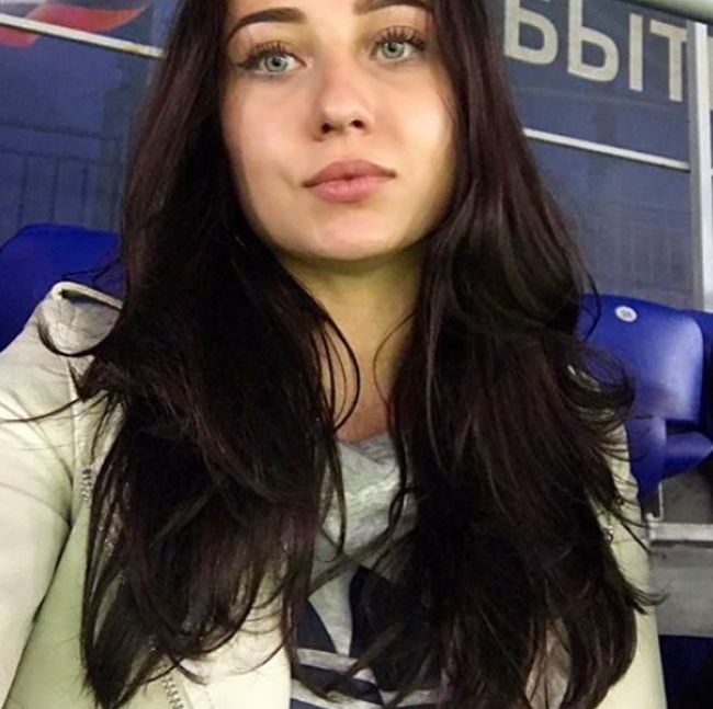 Девушки на футбольных матчах