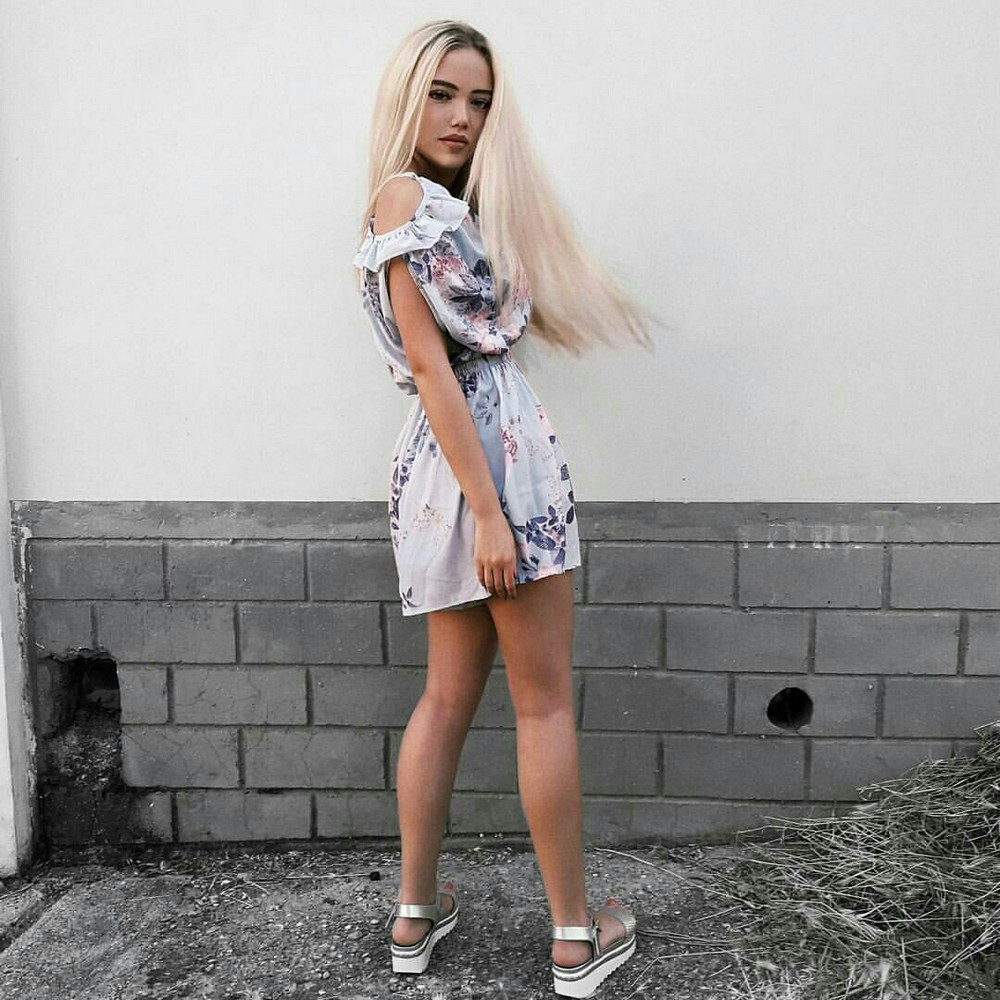 Фото девушек из социальных сетей