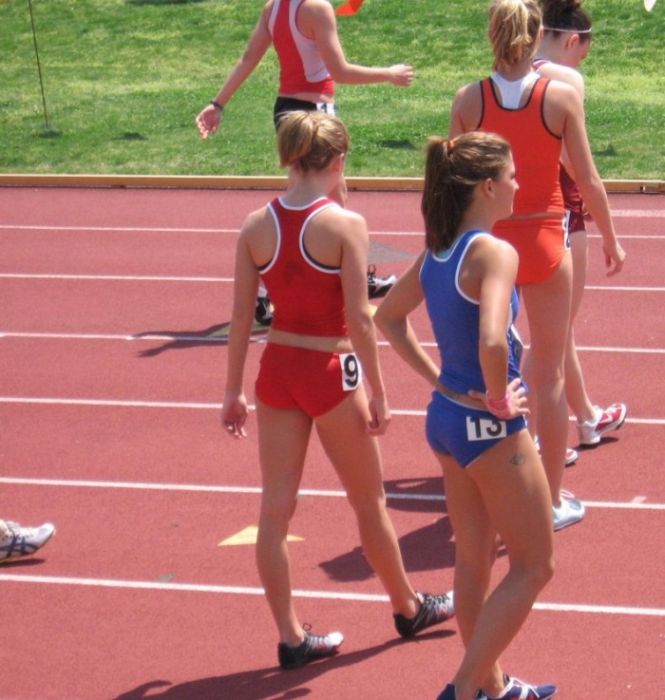 Девушки и спорт