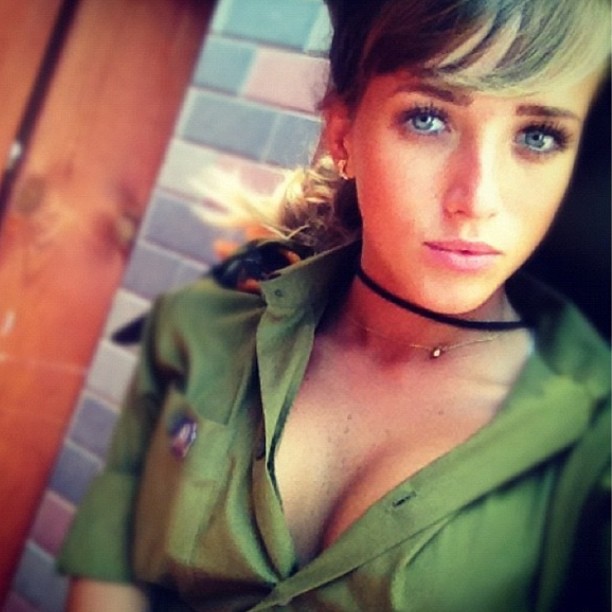 Девушки из армии Израиля