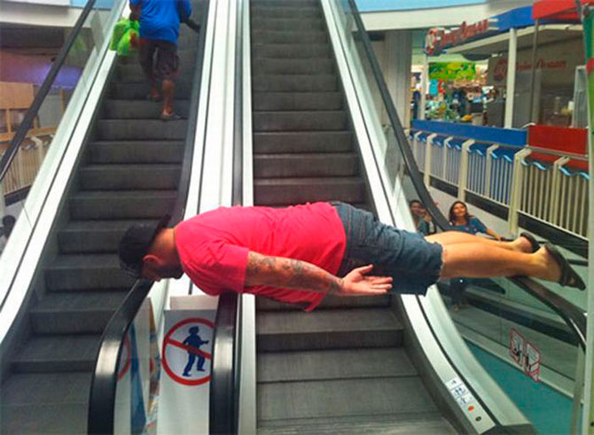 Массовые дурачества (23 фото) Массовые дурачества (23 фото)