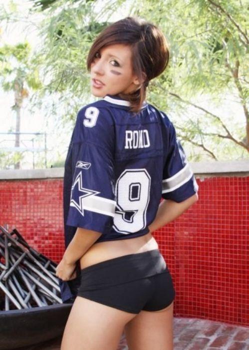 Сексуальные болельщицы (14 фото)