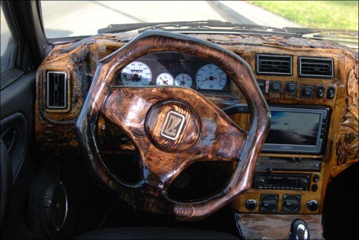 Деревянный тюнинг авто (10 фото)