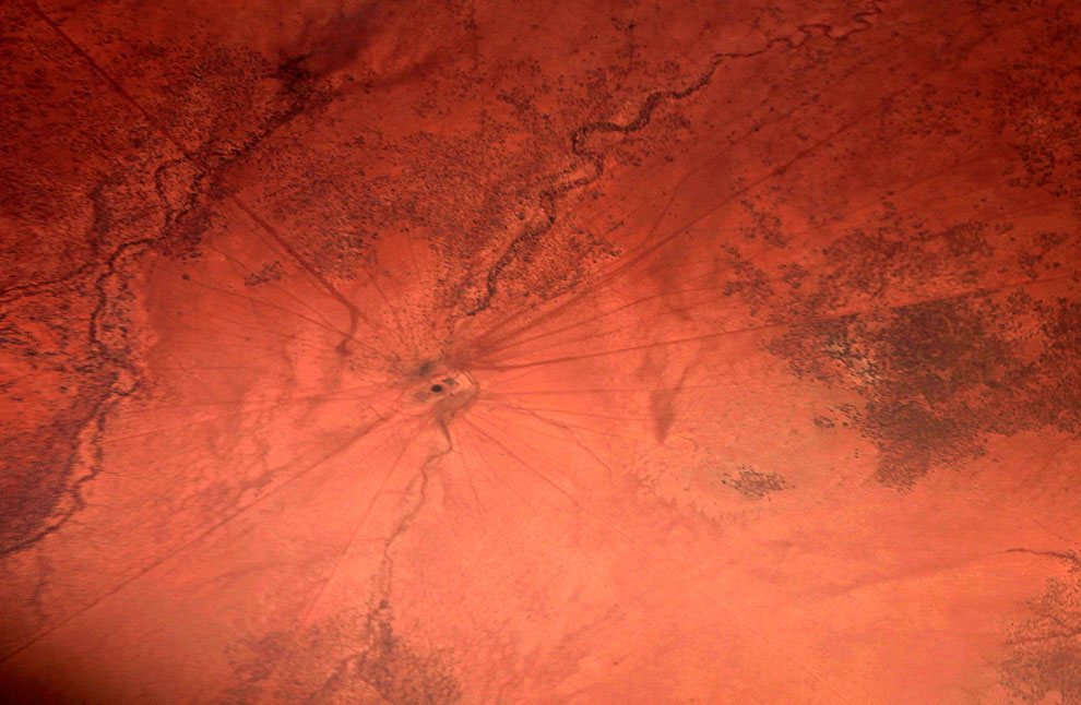 Над Северной территорией Австралии