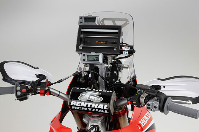 Автомобильные новости – юбилеи, премьеры и апгрейд (42 фото)