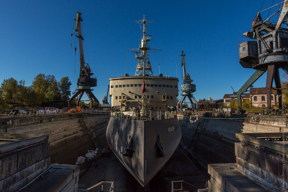 Аврора в Кронштадте Аврора в Кронштадте