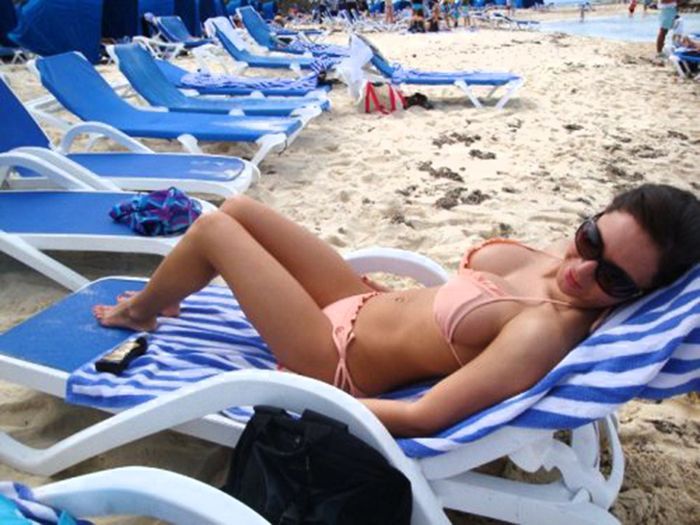 Красотки в бикини