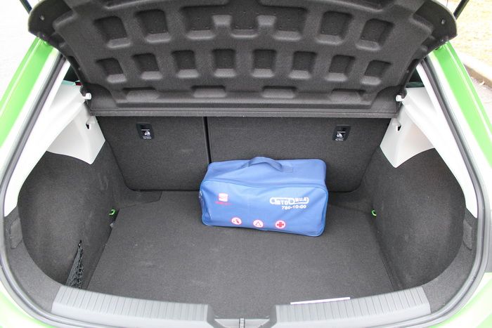 Модный и спортивный Seat Leon Модный и спортивный Seat Leon