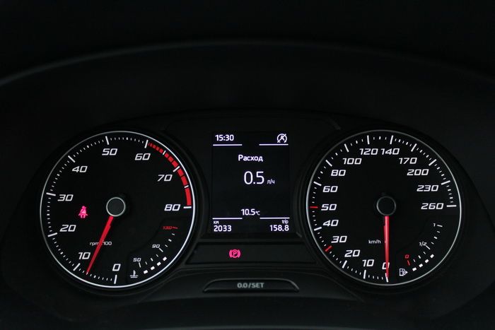 Модный и спортивный Seat Leon Модный и спортивный Seat Leon