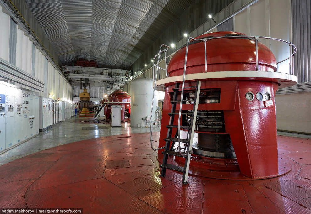 Колымская ГЭС