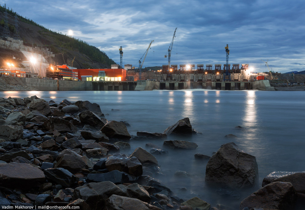 Колымская ГЭС