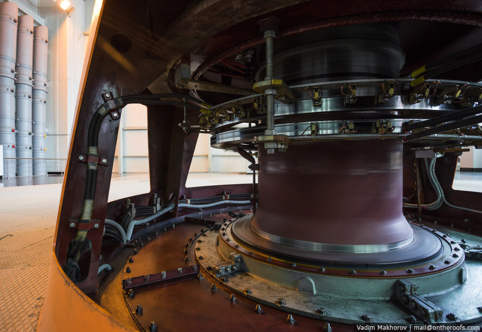 Колымская ГЭС