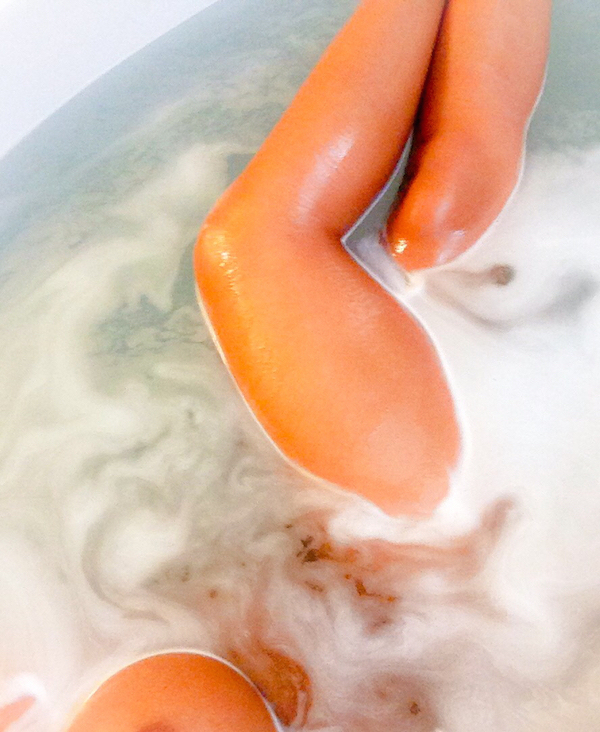 Девушки в ванной