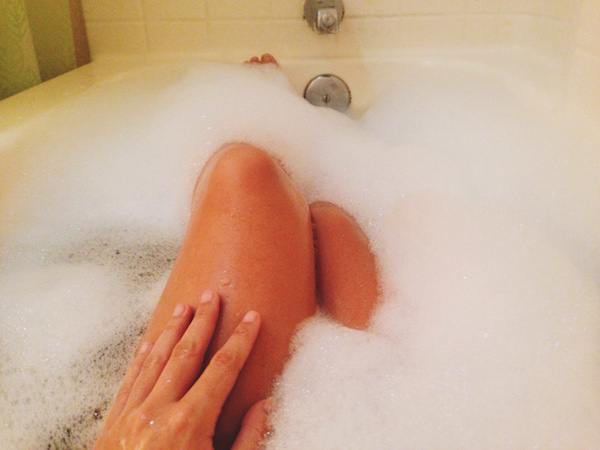 Девушки в ванной