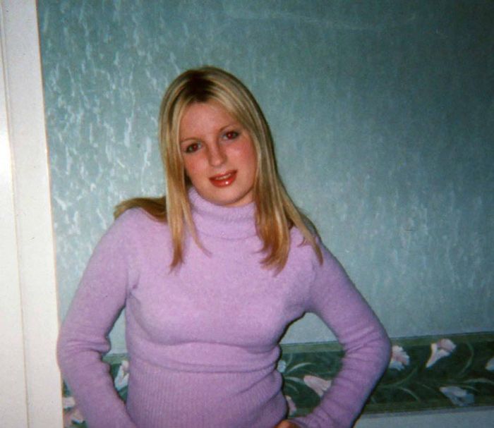 Девушка, похожая на Бритни Спирс (15 фото)