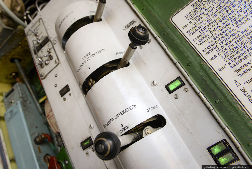 Ан-225 «Мрия» — самый большой самолет в мире Ан-225 «Мрия» — самый большой самолет в мире