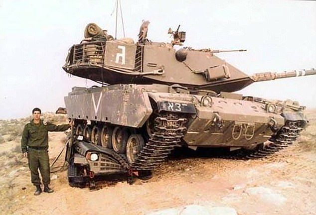 Некоторым танкистам не помешают дополнительные уроки вождения