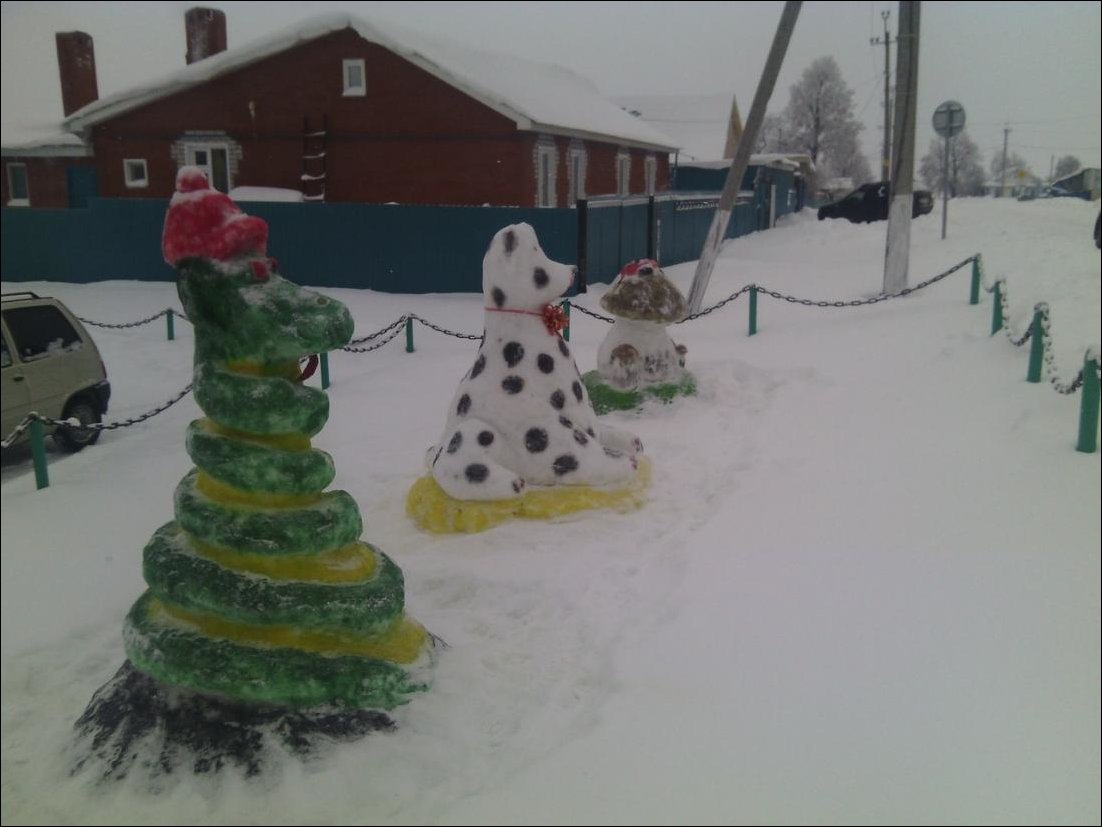 Красочные снеговики в Татарстане