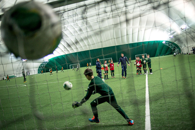 Где обучают юных российских футболистов