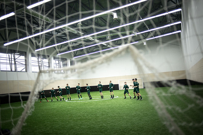 Где обучают юных российских футболистов