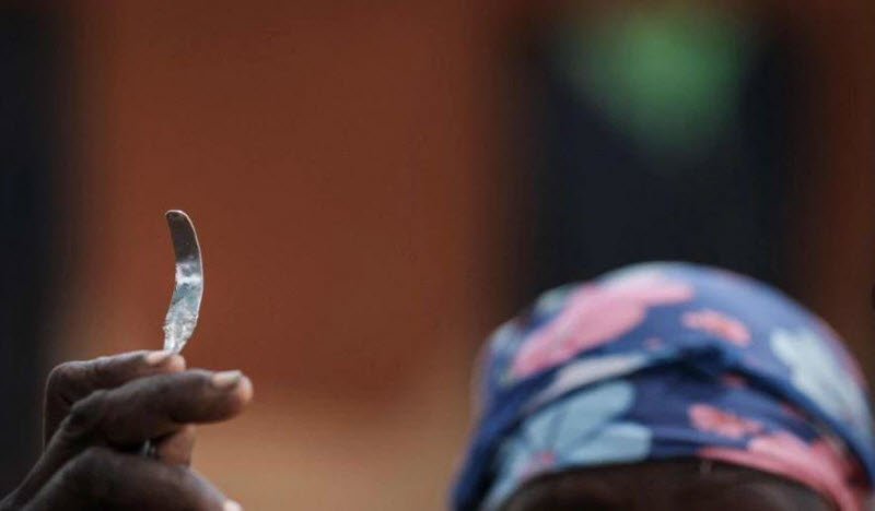 21 век: в Уганде девочкам до сих пор делают варварские операции на половых органах