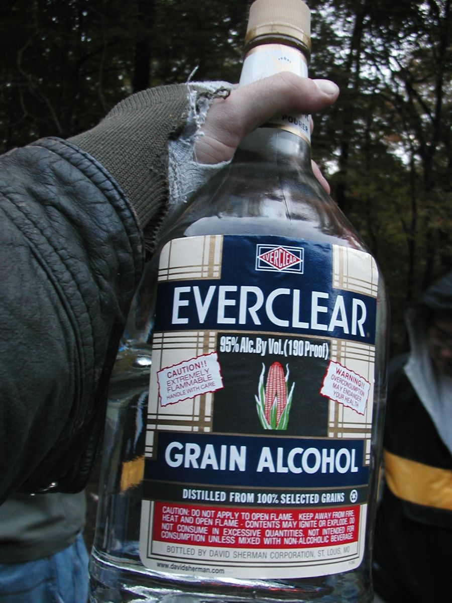 Самые опасные алкогольные напитки (9 фото)