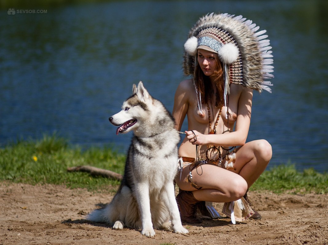 Девушки и собачки