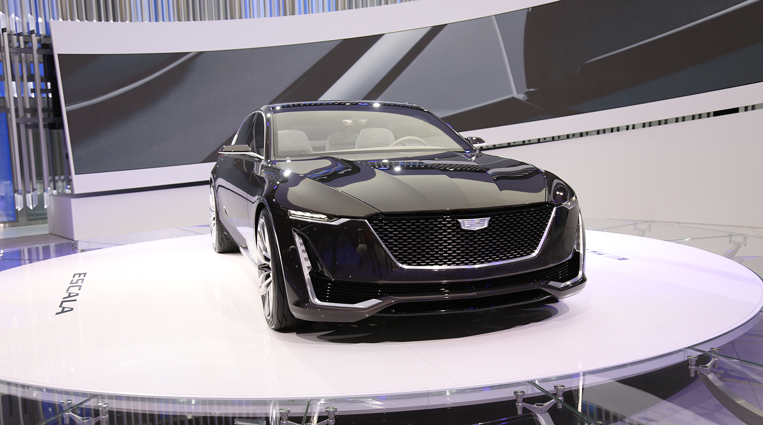 Яркие новинки автосалона в Женеве