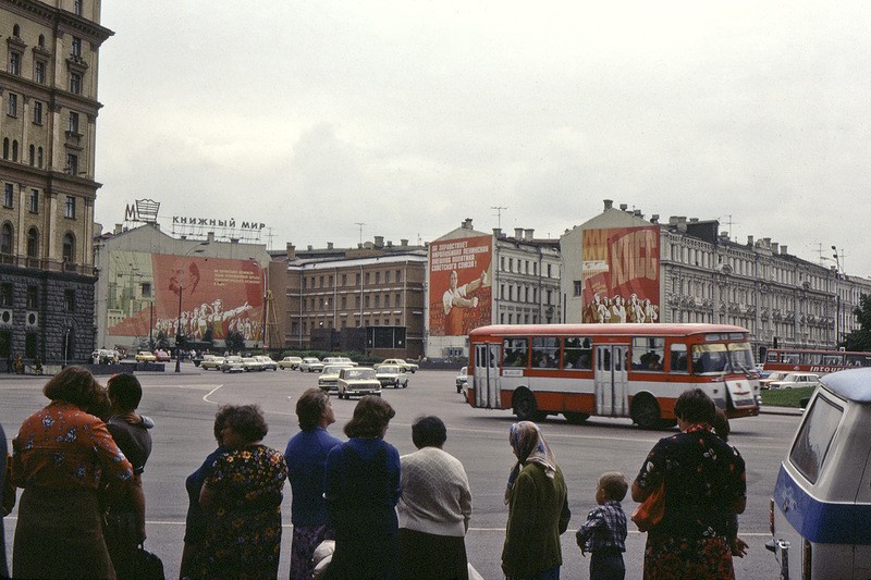 Советская жизнь на фотографиях 1981 года Советская жизнь на фотографиях 1981 года