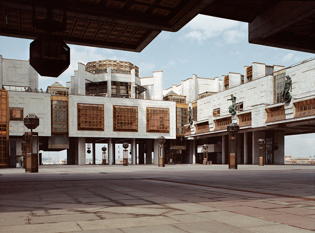 Футуристичная советская архитектура Футуристичная советская архитектура