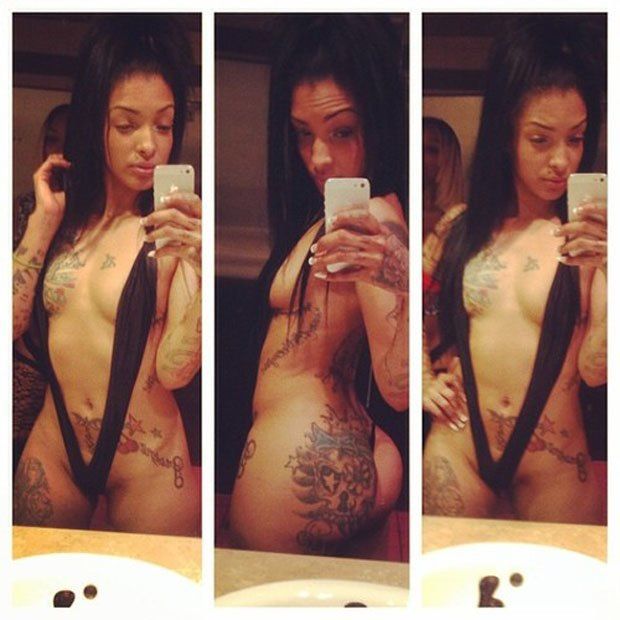 Самострелы стриптизерш (62 фото)