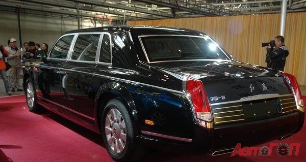 Служебные автомобили, на которых ездят мировые лидеры