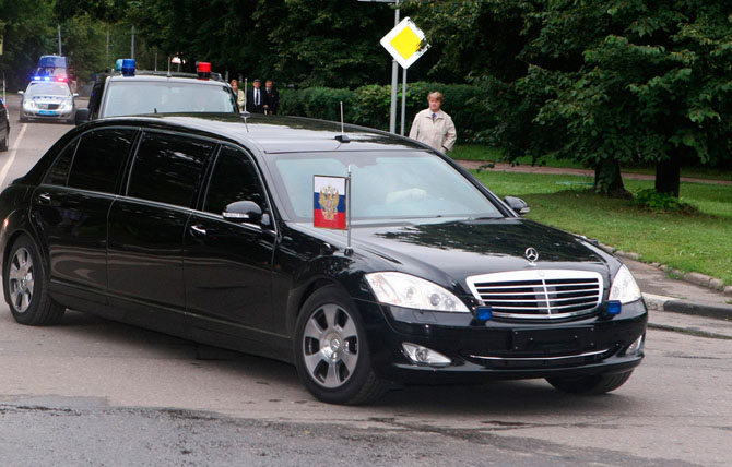 Служебные автомобили, на которых ездят мировые лидеры