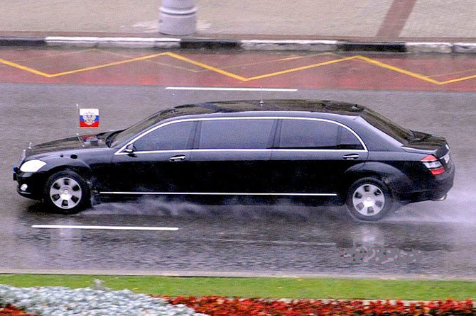 Служебные автомобили, на которых ездят мировые лидеры