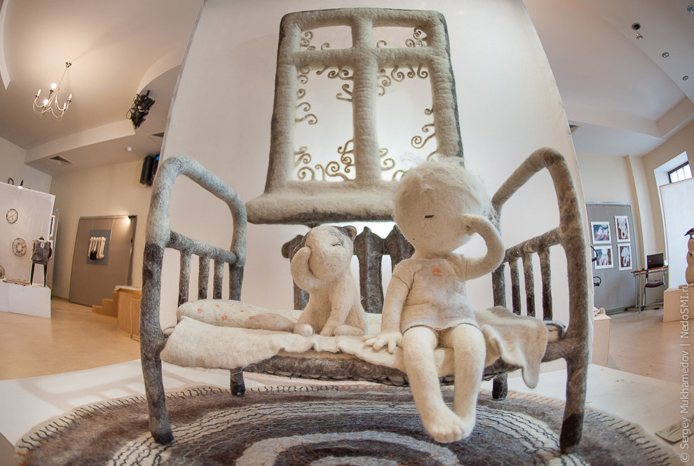 Удивительные игрушки из войлока