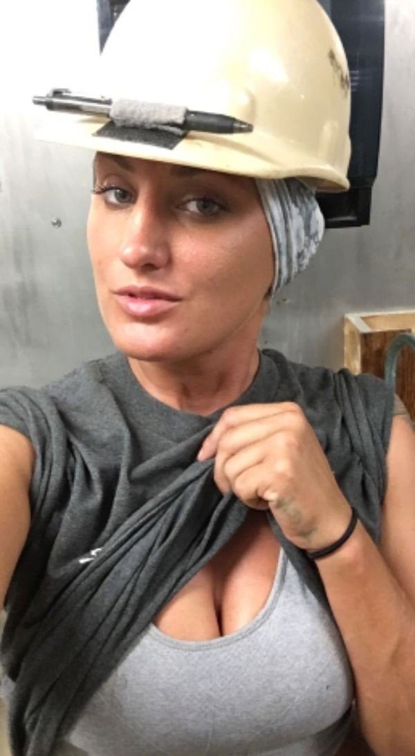 Когда девушкам скучно