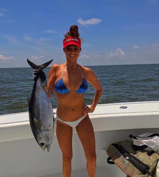 Девушки на рыбалке