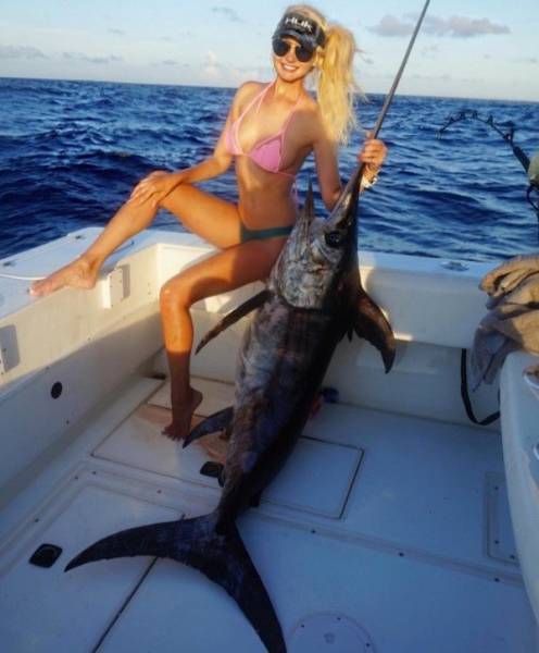 Девушки на рыбалке