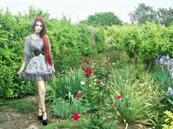 Живая кукла из Украины Анастасия Fukkacumi Шпагина (27 фото)