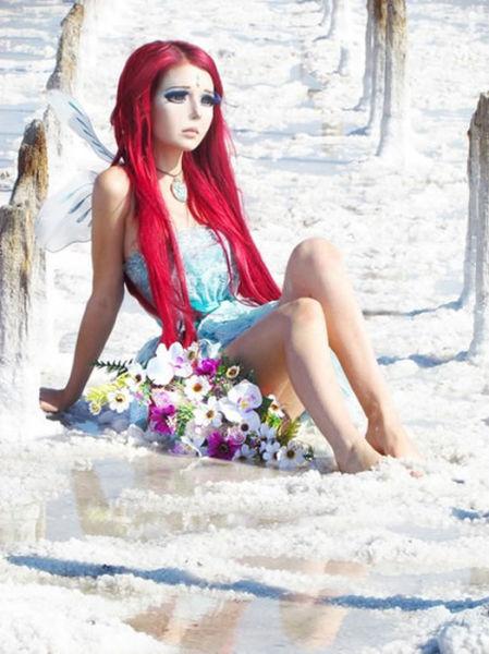 Живая кукла из Украины Анастасия Fukkacumi Шпагина (27 фото)