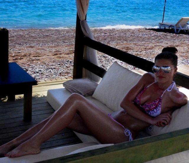 Русские девушки в социальных сетях (33 фото)