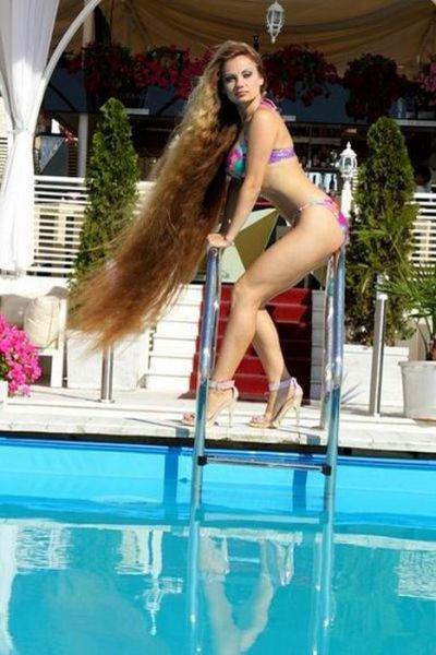 Русские девушки в социальных сетях (33 фото)