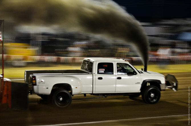 Трактора на стероидах или гонки по-техасски Трактора на стероидах или гонки по-техасски